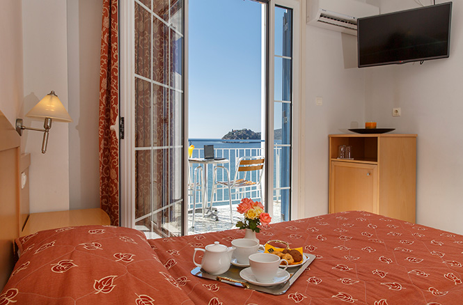 Hotel Tolo Double Rooms