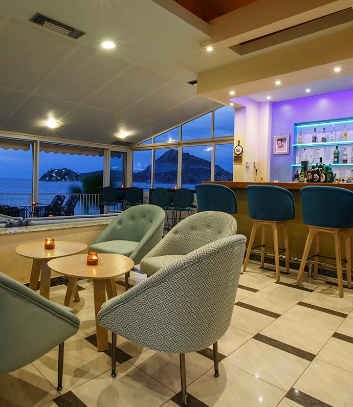 Hotel Tolo Bar Restaurant